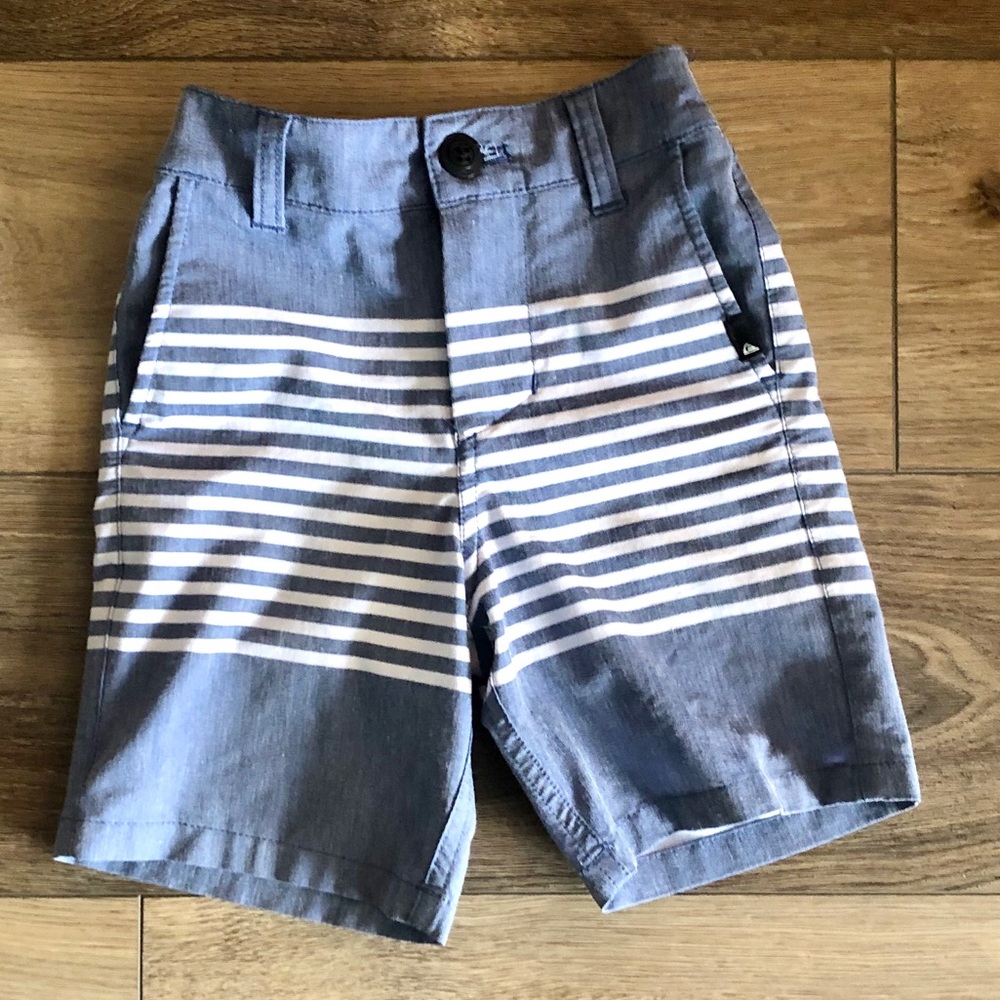 Quicksilver quick dry shorts